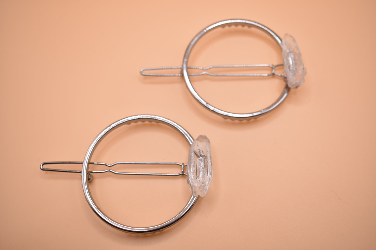 Silver Round Quartz Hair Clip