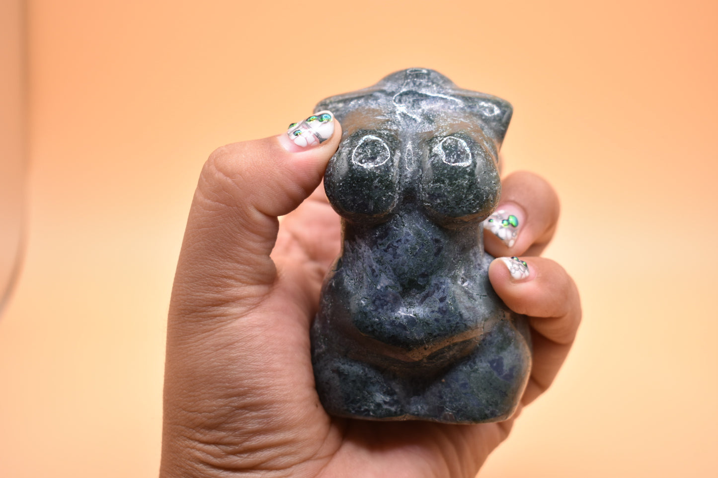Tree Moss Agate Woman (1)