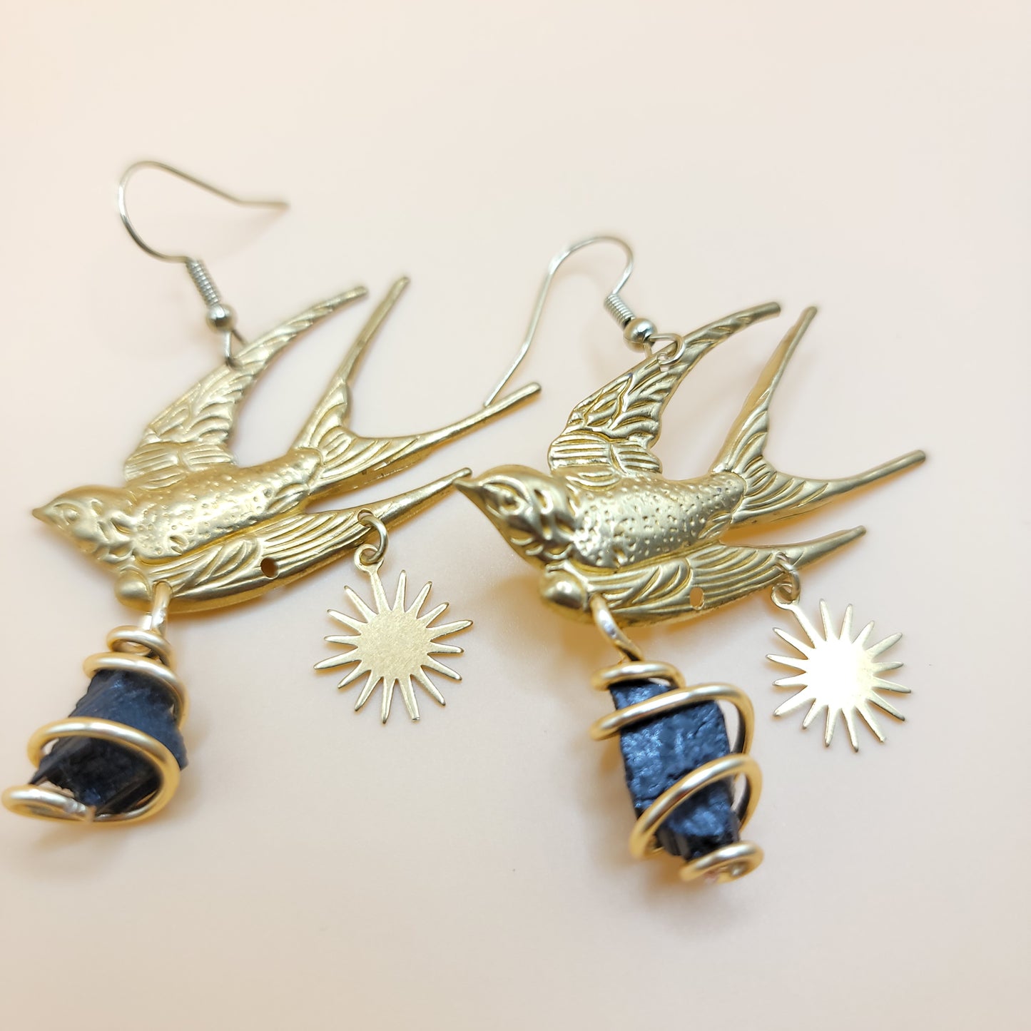 Flying & Sparkling