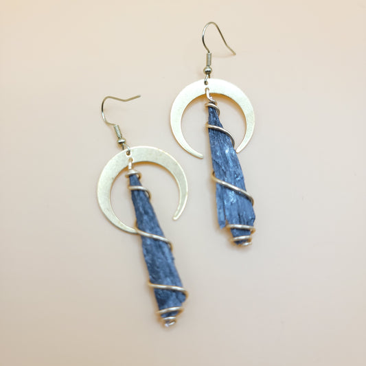 Balance Dreams Black Kyanite