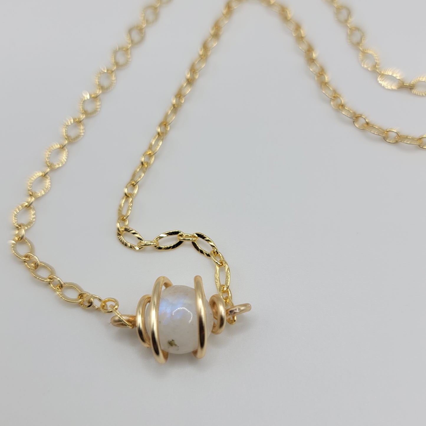 Rainbow Moon Stone - Flashy Babe