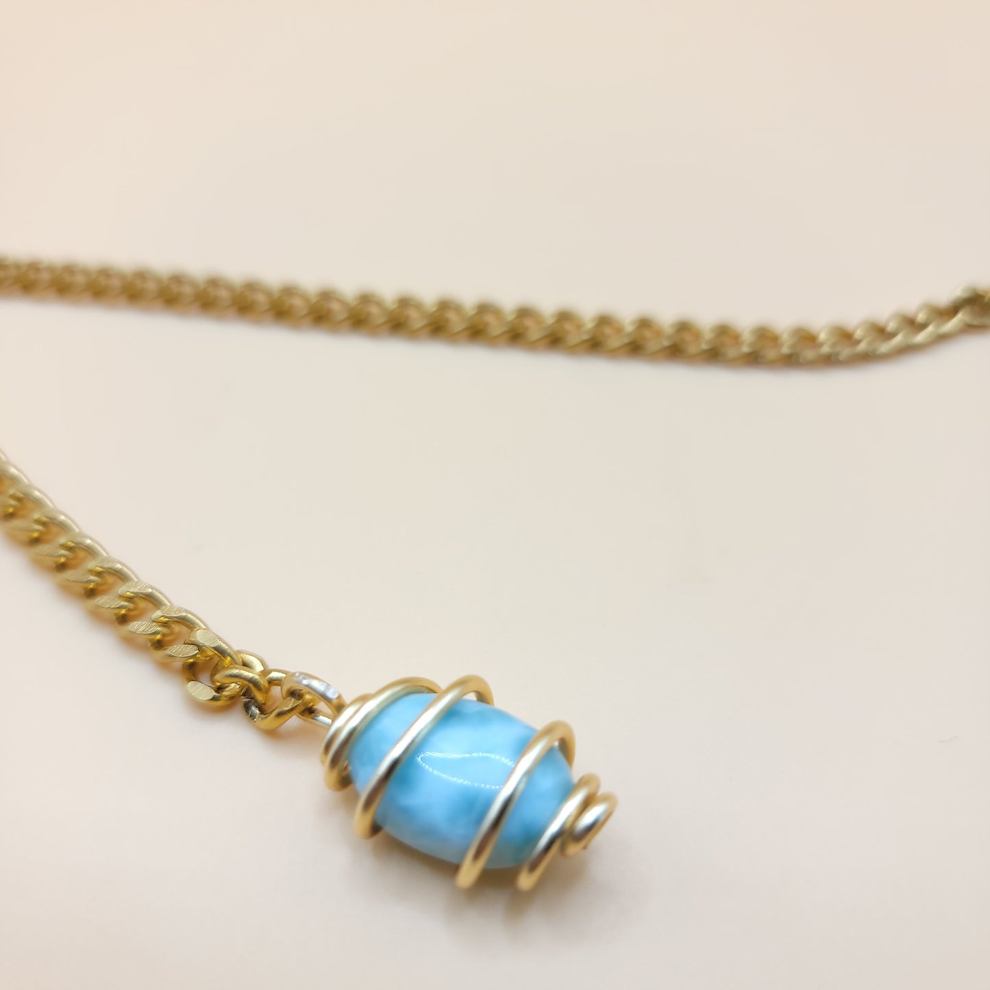 Larimar- I am deeply rooted in gentleness (Slip Chain)