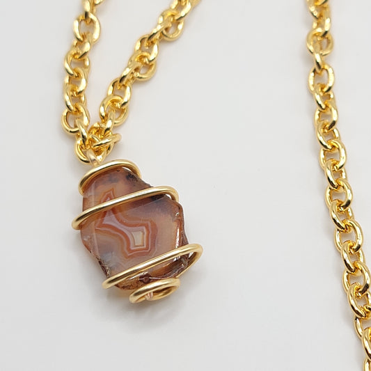 Red Agate Necklace (Gold)