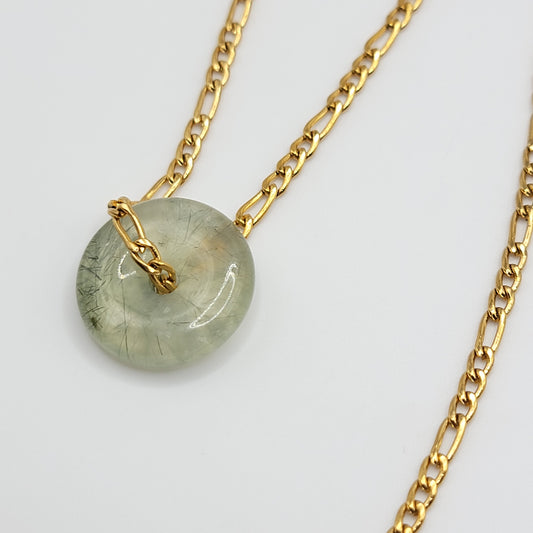 Prehnite Wheel Necklace (Gold)